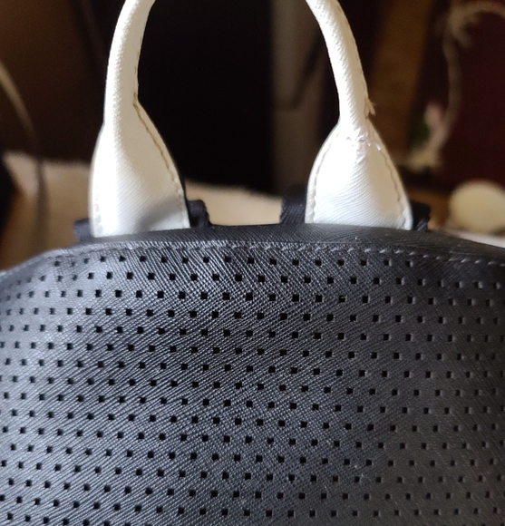 MK Back pack. - Picture 2 of 12